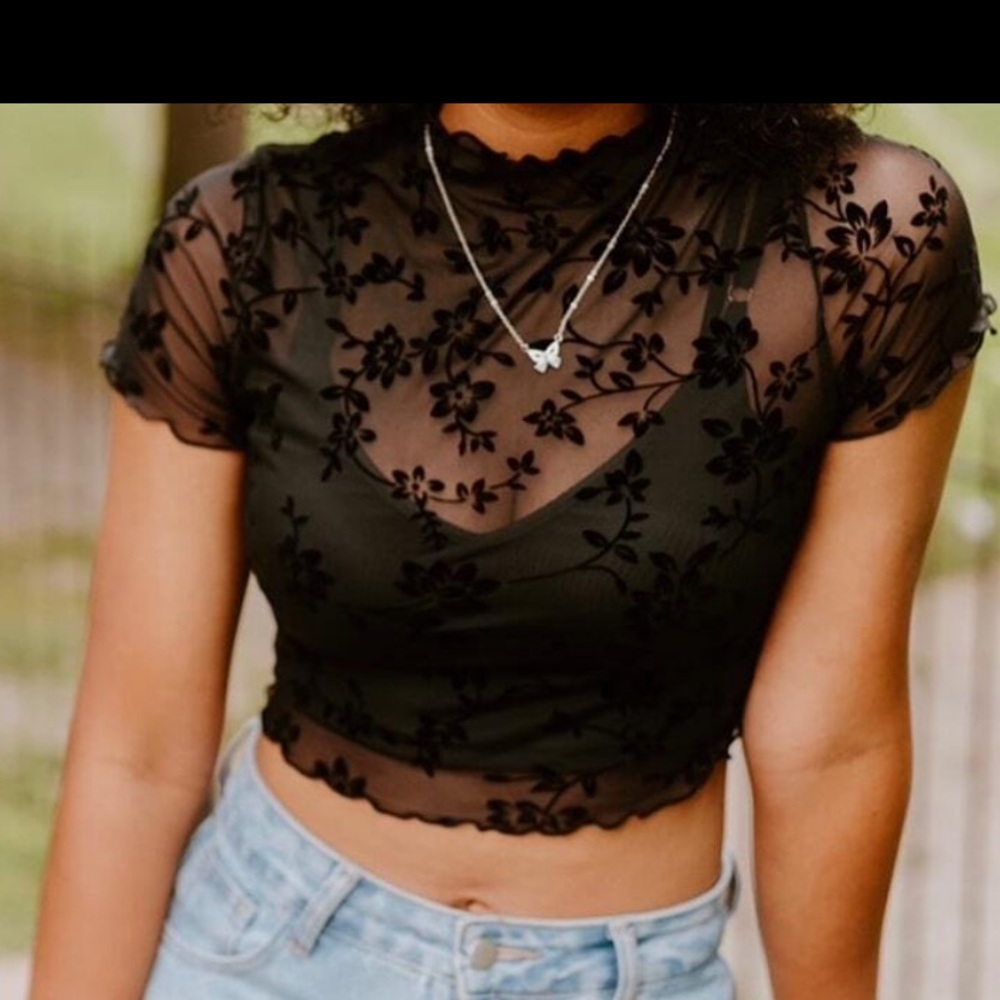 NWT Floral Layered Top - Picture 2 of 4
